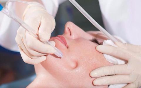 JetPeel Luxury Vitamin Infusion Facial Course of 4+1 FREE (Save €150)